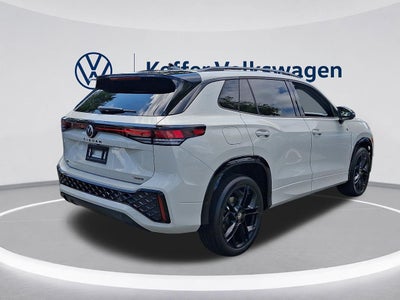 2026 Volkswagen Tiguan 2.0T SE R-Line Black