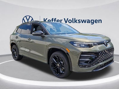 2026 Volkswagen Tiguan 2.0T SE R-Line Black