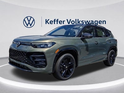 2026 Volkswagen Tiguan 2.0T SE R-Line Black