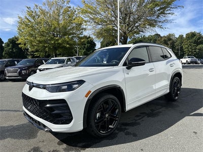 2025 Volkswagen Tiguan 2.0T SE R-Line Black