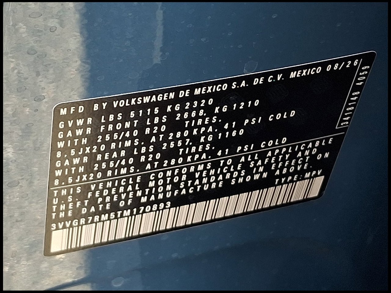 2026 Volkswagen Tiguan SE R-Line Black