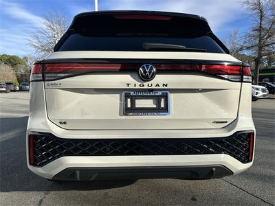 2026 Volkswagen Tiguan 2.0T SE R-Line Black