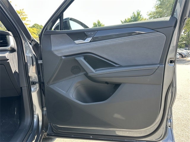 2025 Volkswagen Tiguan 2.0T SE R-Line Black