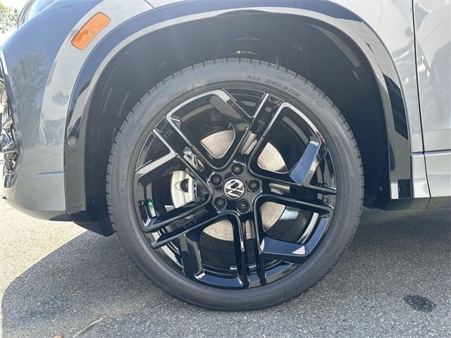 2025 Volkswagen Tiguan 2.0T SE R-Line Black