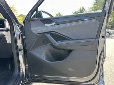 2025 Volkswagen Tiguan 2.0T SE R-Line Black