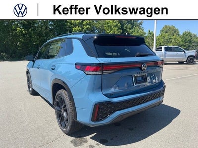 2026 Volkswagen Tiguan 2.0T SE R-Line Black