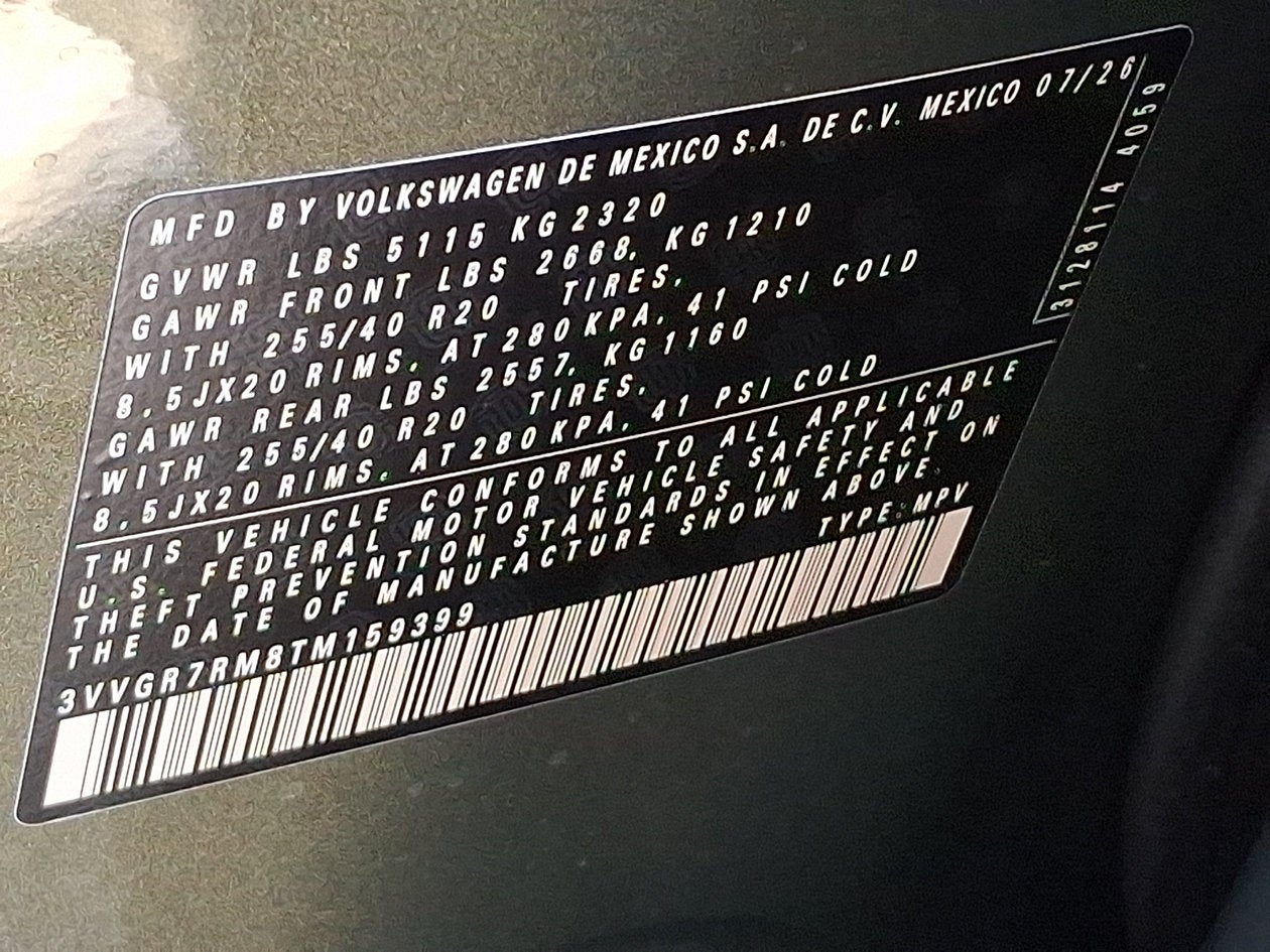 2026 Volkswagen Tiguan SE R-Line Black