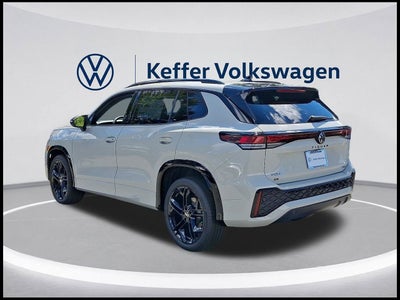 2026 Volkswagen Tiguan SE R-Line Black