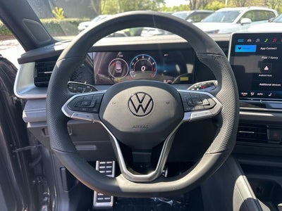 2026 Volkswagen Tiguan 2.0T SE R-Line Black