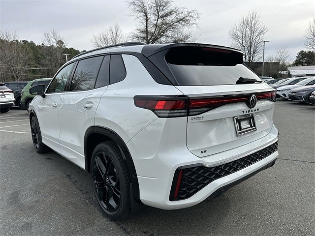 2026 Volkswagen Tiguan 2.0T SE R-Line Black