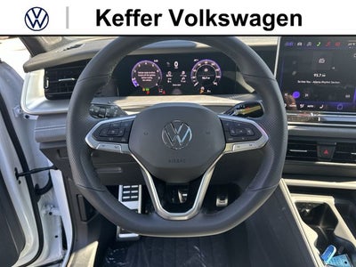 2026 Volkswagen Tiguan 2.0T SE R-Line Black