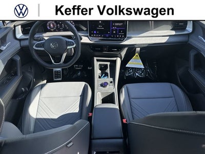 2026 Volkswagen Tiguan 2.0T SE R-Line Black