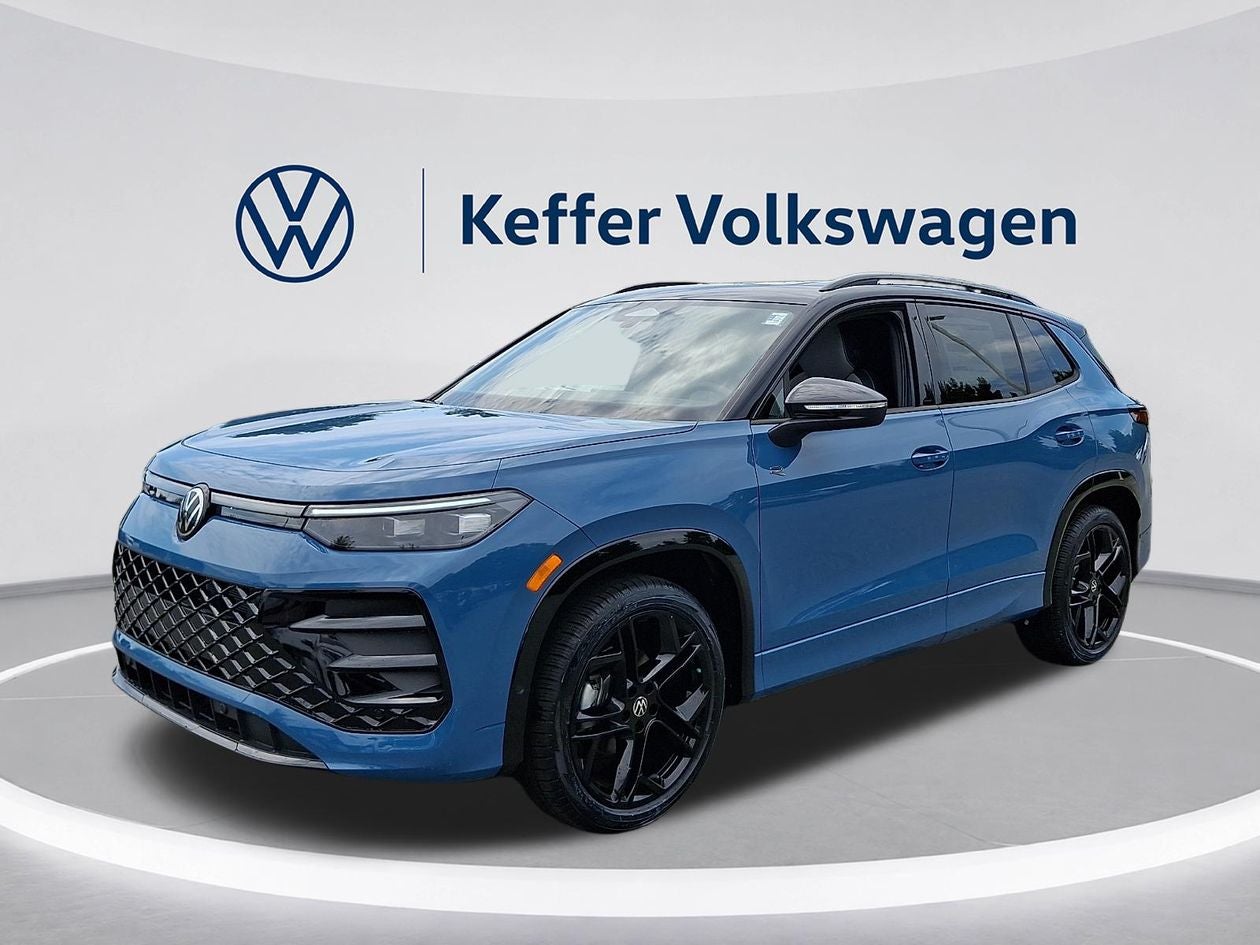 2026 Volkswagen Tiguan 2.0T SE R-Line Black
