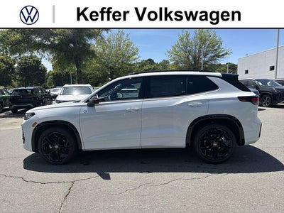 2026 Volkswagen Tiguan 2.0T SE R-Line Black