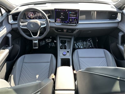 2026 Volkswagen Tiguan 2.0T SE R-Line Black