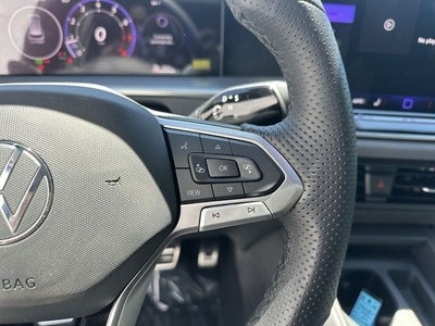 2026 Volkswagen Tiguan 2.0T SE R-Line Black