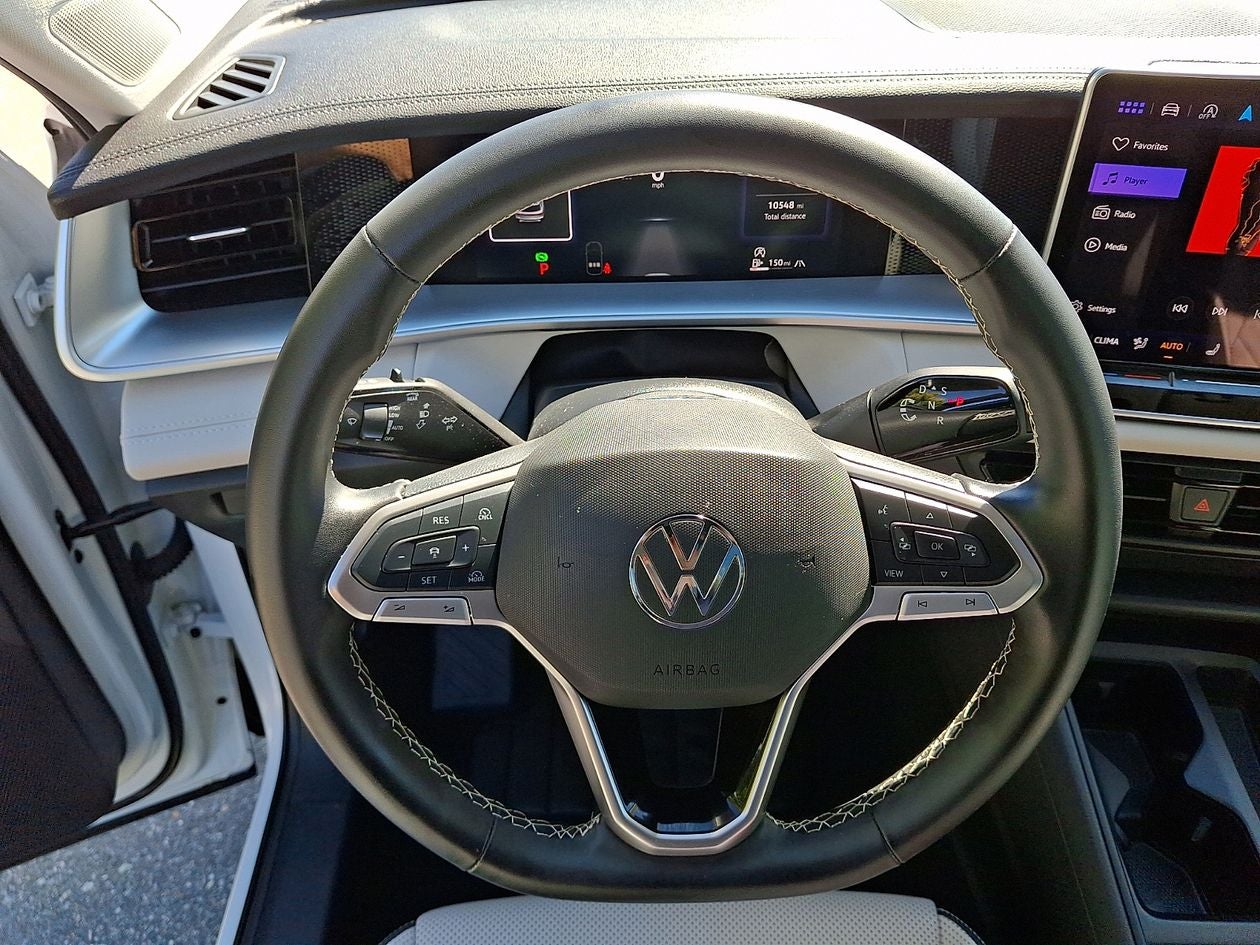 2025 Volkswagen Tiguan 2.0T SE