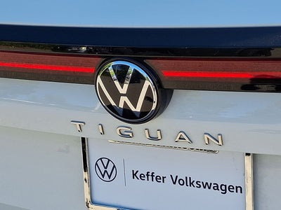 2025 Volkswagen Tiguan 2.0T SE