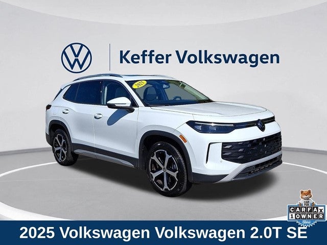 2025 Volkswagen Tiguan 2.0T SE