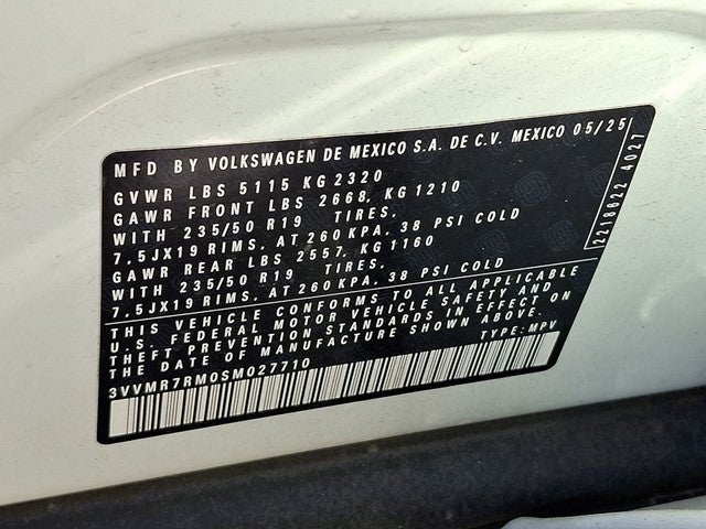 2025 Volkswagen Tiguan 2.0T SE