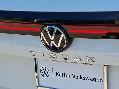 2025 Volkswagen Tiguan 2.0T SE