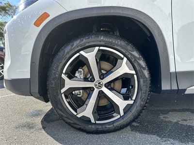 2025 Volkswagen Tiguan 2.0T SE