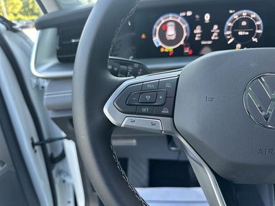 2026 Volkswagen Tiguan 2.0T SE