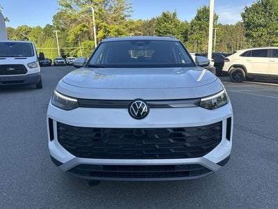 2026 Volkswagen Tiguan 2.0T SE