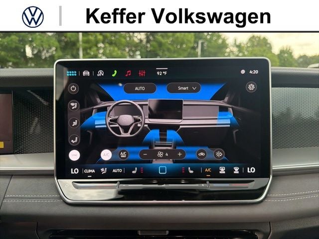 2026 Volkswagen Tiguan 2.0T SE