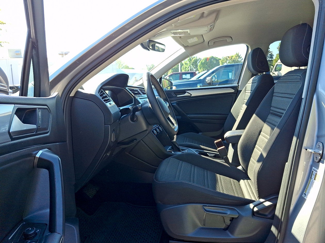 2024 Volkswagen Tiguan 2.0T S