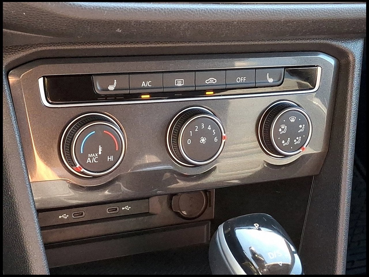 2024 Volkswagen Tiguan 2.0T S