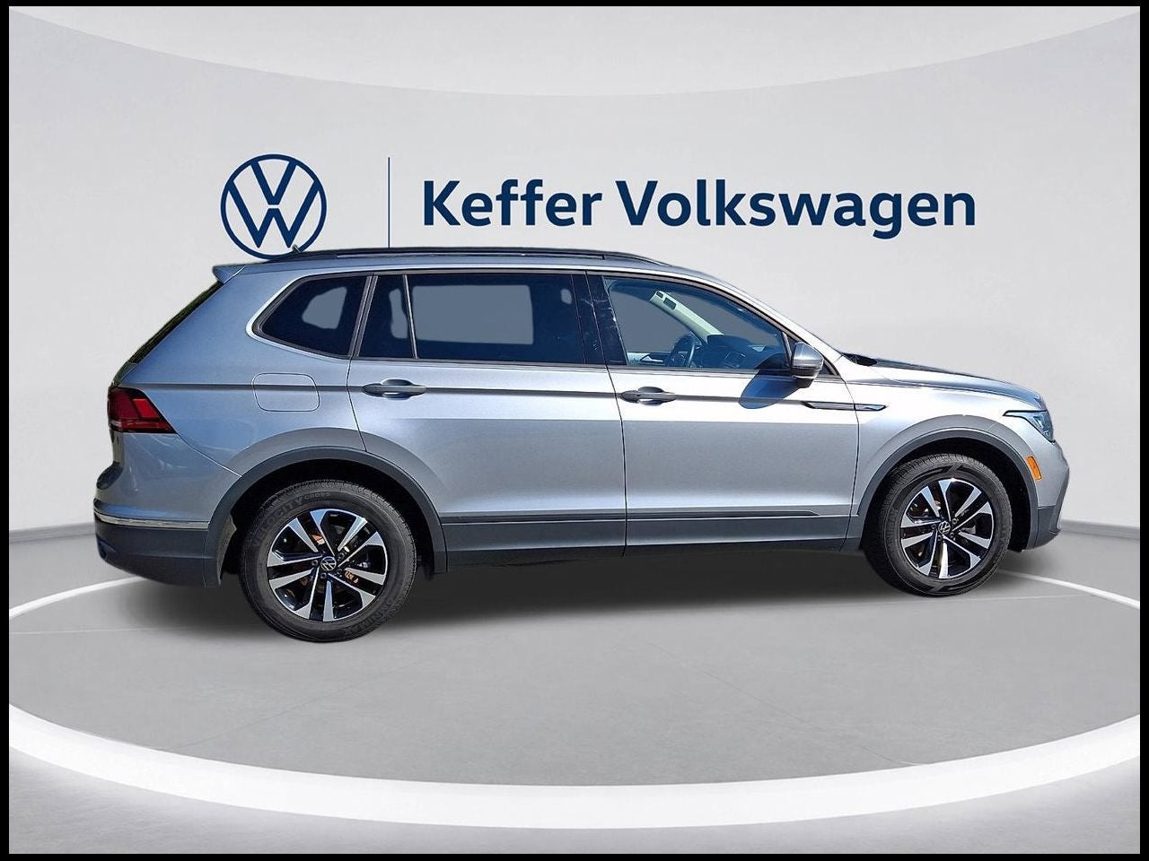 2024 Volkswagen Tiguan 2.0T S