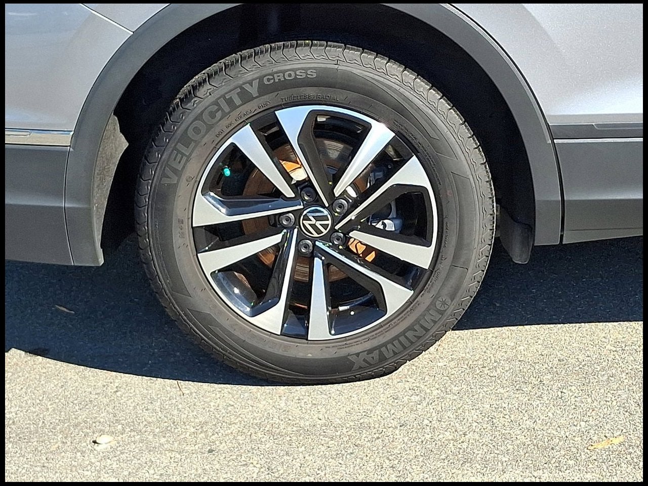 2024 Volkswagen Tiguan 2.0T S