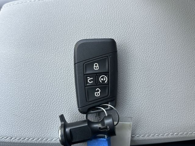 2026 Volkswagen Taos 1.5T SE