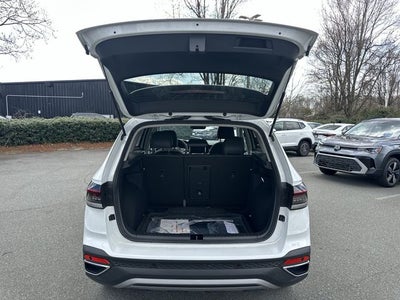 2026 Volkswagen Taos 1.5T SE