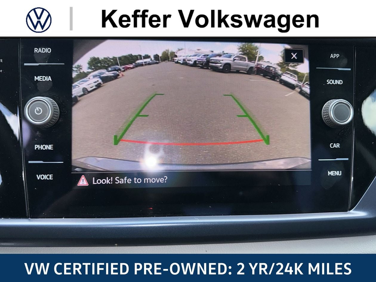 2023 Volkswagen Taos 1.5T SE