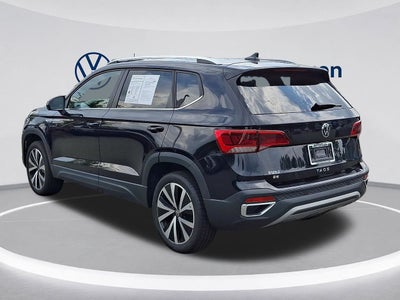 2024 Volkswagen Taos 1.5T SE