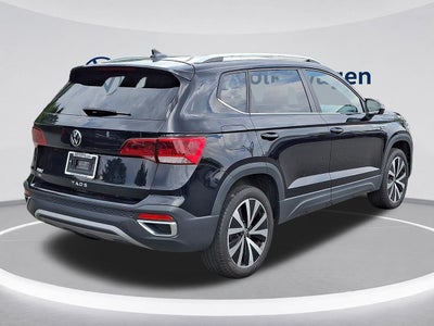 2024 Volkswagen Taos 1.5T SE