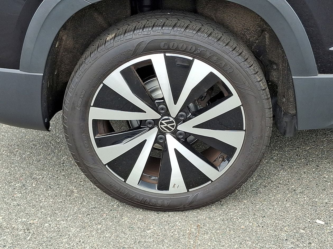 2024 Volkswagen Taos 1.5T SE
