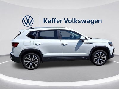 2024 Volkswagen Taos 1.5T SE