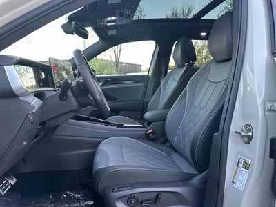 2026 Volkswagen Tiguan 2.0T SEL R-Line Turbo