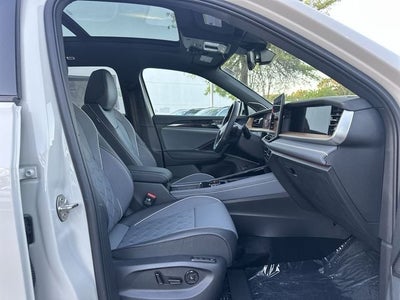2026 Volkswagen Tiguan 2.0T SEL R-Line Turbo