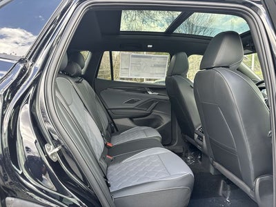 2026 Volkswagen Tiguan 2.0T SEL R-Line