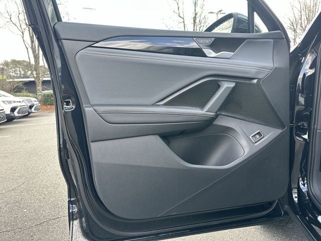 2026 Volkswagen Tiguan 2.0T SEL R-Line