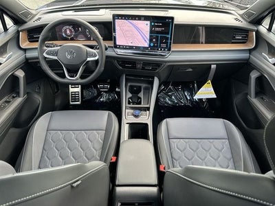 2026 Volkswagen Tiguan 2.0T SEL R-Line