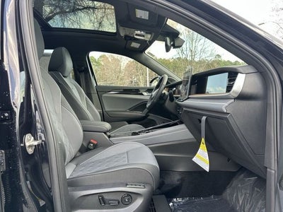 2026 Volkswagen Tiguan 2.0T SEL R-Line