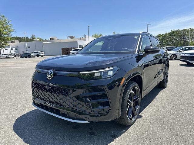2026 Volkswagen Tiguan 2.0T SEL R-Line Turbo