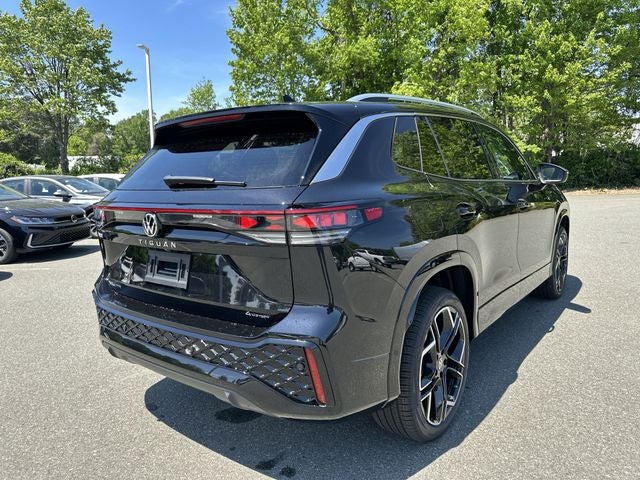 2026 Volkswagen Tiguan 2.0T SEL R-Line Turbo