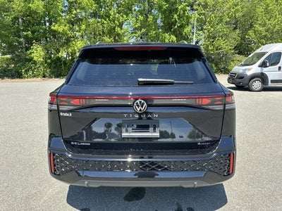 2026 Volkswagen Tiguan 2.0T SEL R-Line Turbo