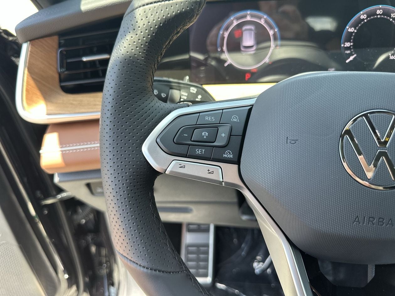 2026 Volkswagen Tiguan 2.0T SEL R-Line Turbo